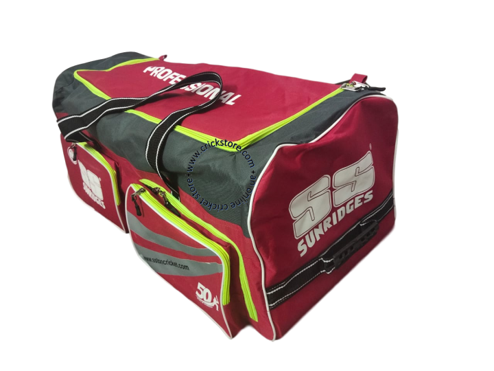 Senior Kit bag, cricket kit bag, kit carriage bag, sports kit bag